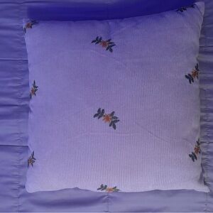 Floral Embroidered Pillow - Cream
